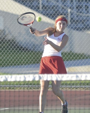 Austin's Tara Watkins makes a play during her match against Owatonna in Paulson tennis courts Tuesday. Rocky Hulne/sports@austindailyherald.com