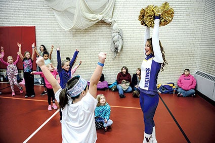 Minnesota Vikings Cheerleader  Vikings cheerleaders, Hottest nfl  cheerleaders, Cheerleading