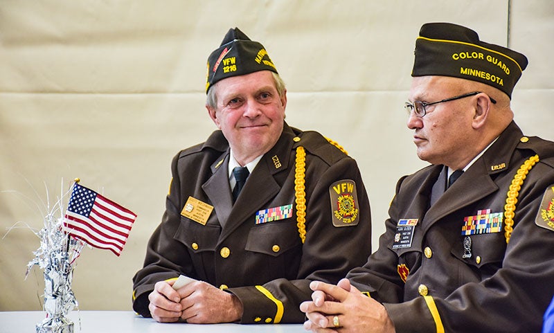 Austin veterans honored at Ellis Middle School with breakfast, program ...