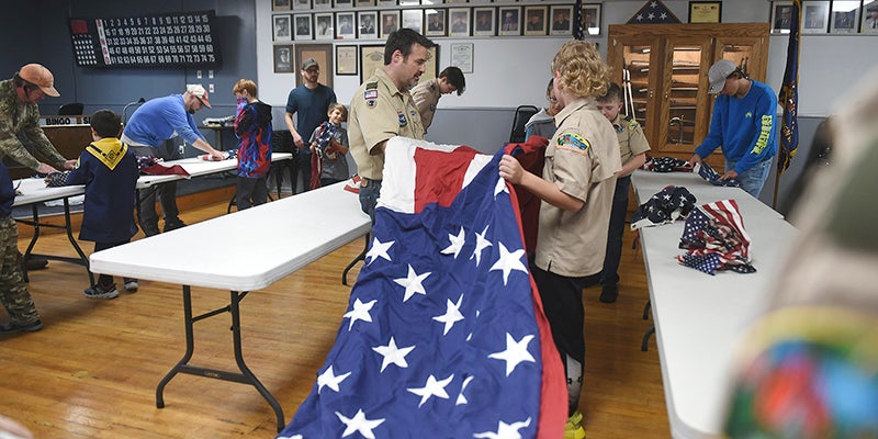 Boy Scouts join veterans in holding flag burning ceremony