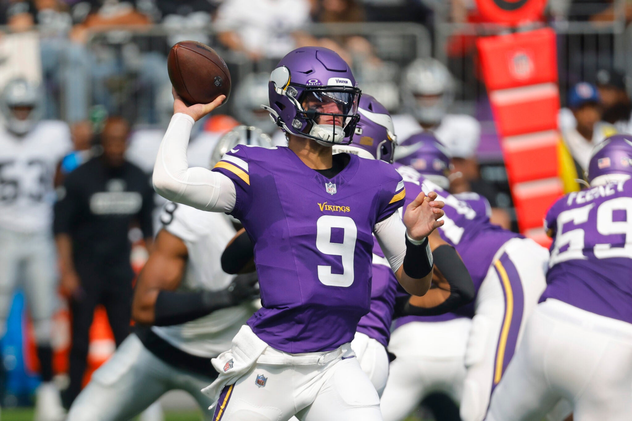 Vikings QB McCarthy needs surgery on meniscus tear in right knee, a big